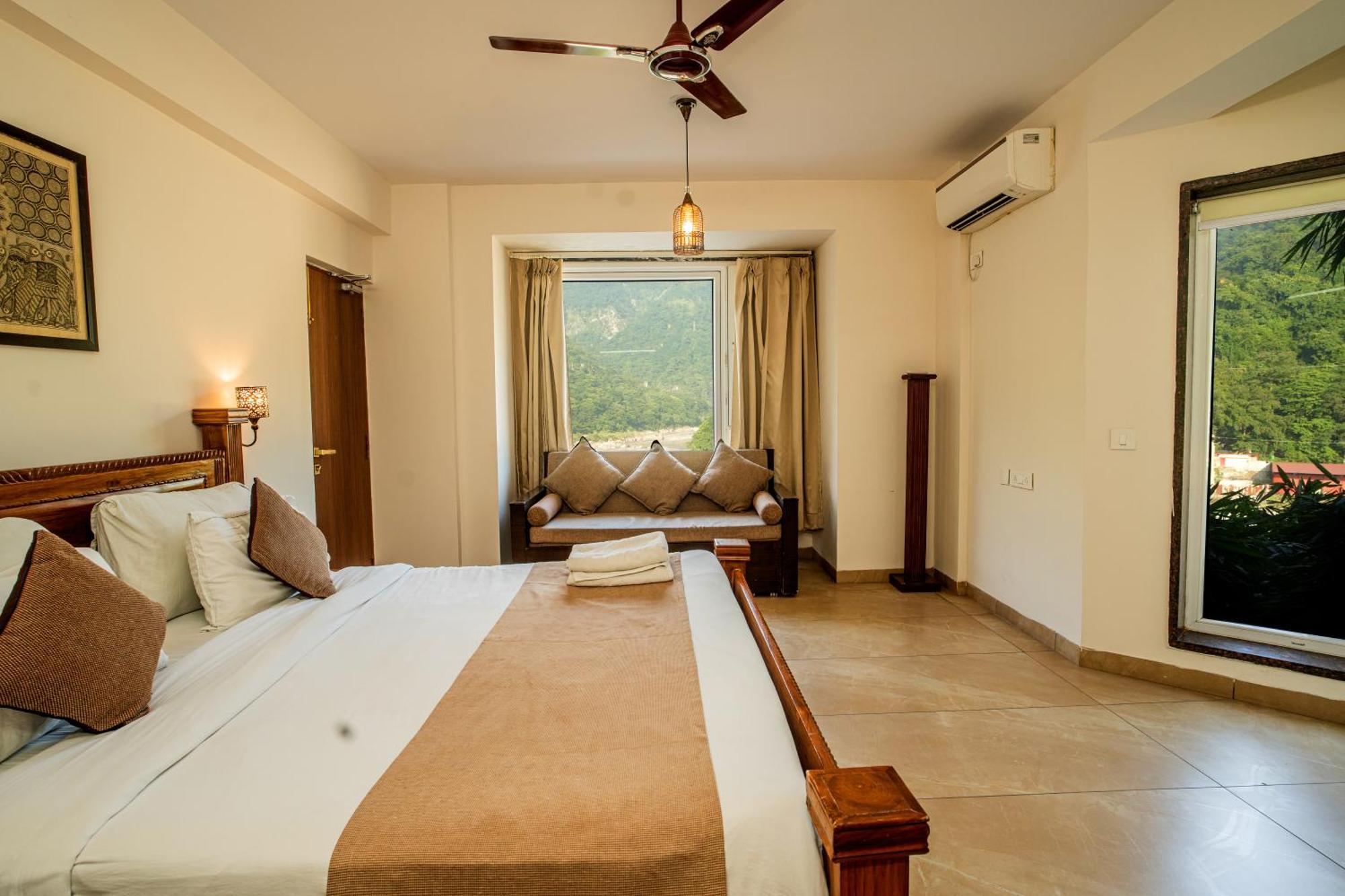 Luxury Aloha Apartments, Rishīkesh 外观 照片