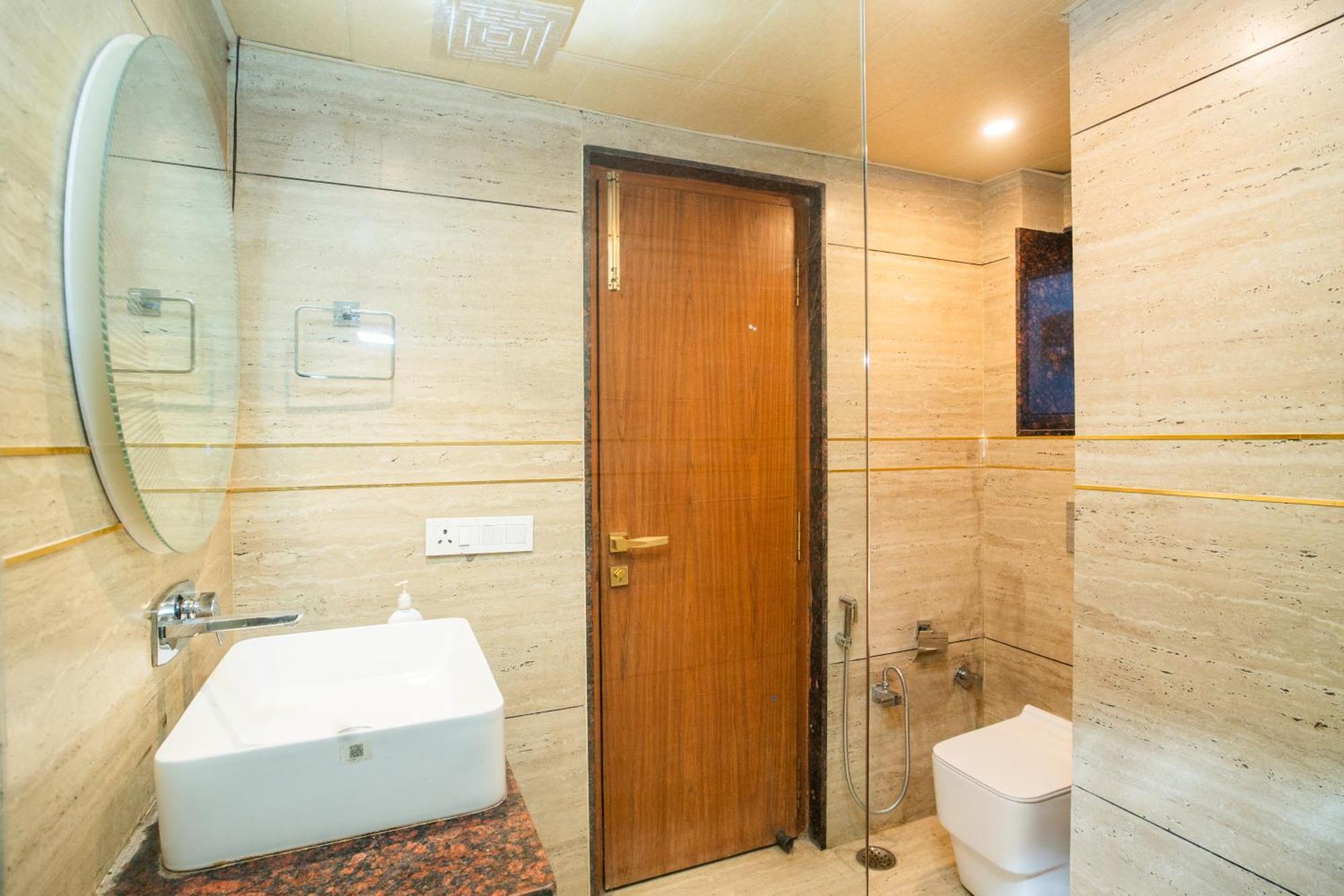 Luxury Aloha Apartments, Rishīkesh 外观 照片
