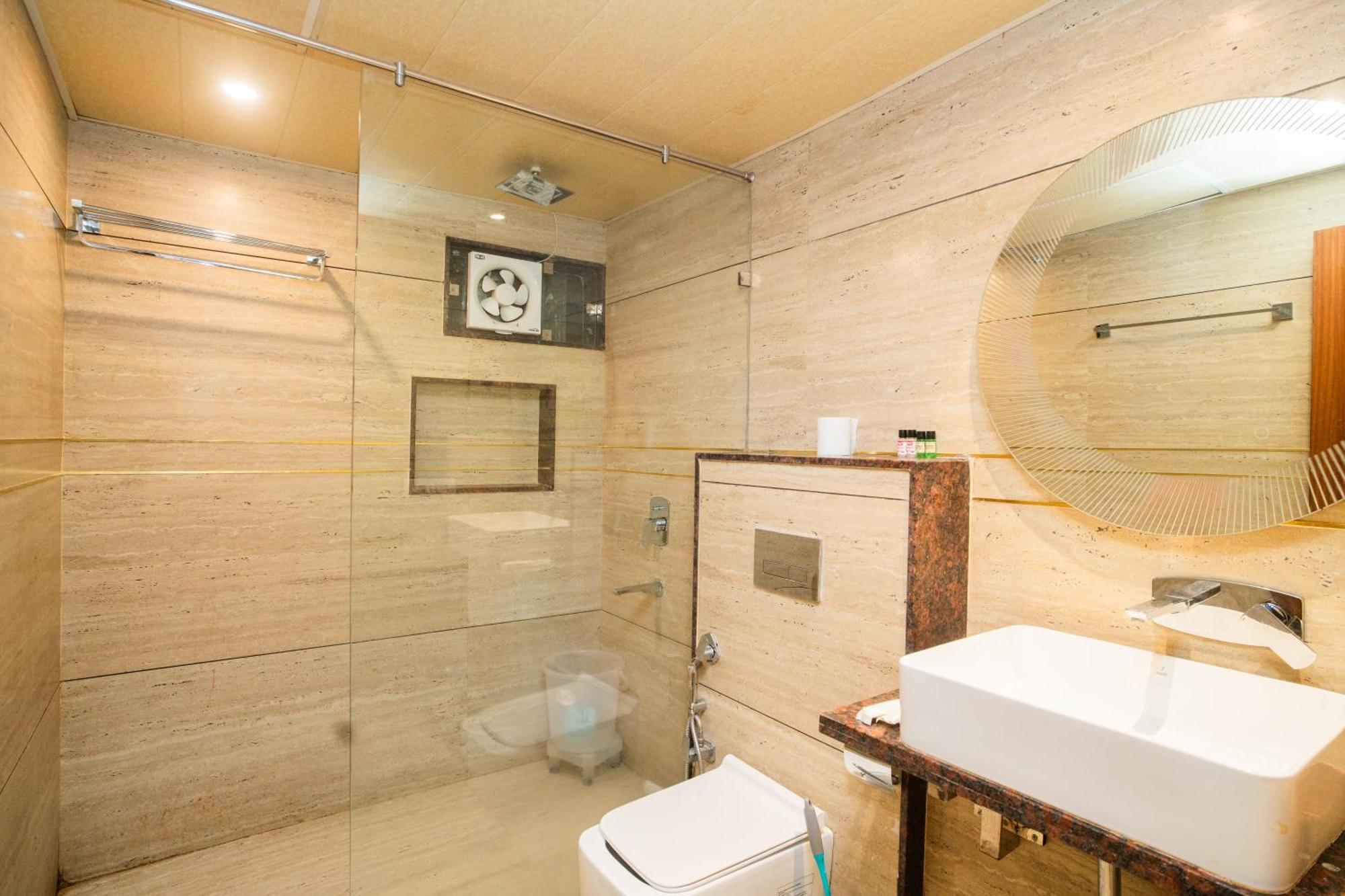 Luxury Aloha Apartments, Rishīkesh 外观 照片